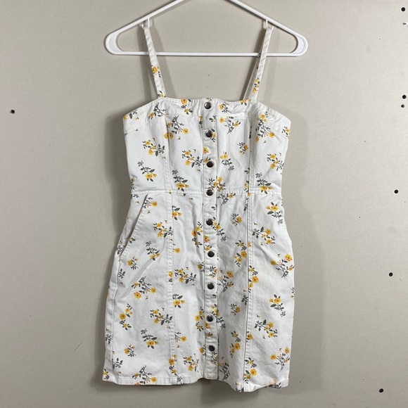 Forever 21 floral White Button Snap Dress bohemian size small has pockets - Picture 1 of 10